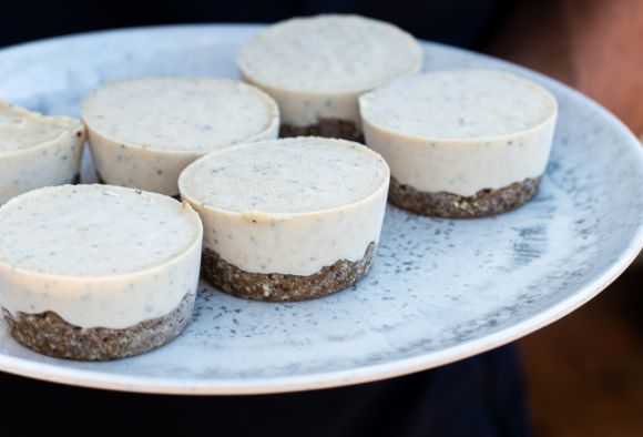 Terenzo Bozzone's Raw Lemon & Lime Poppy Seed Mini Cakes