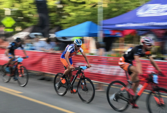 Jake Yackle Competing in the Pro Mens Fat Tire Race